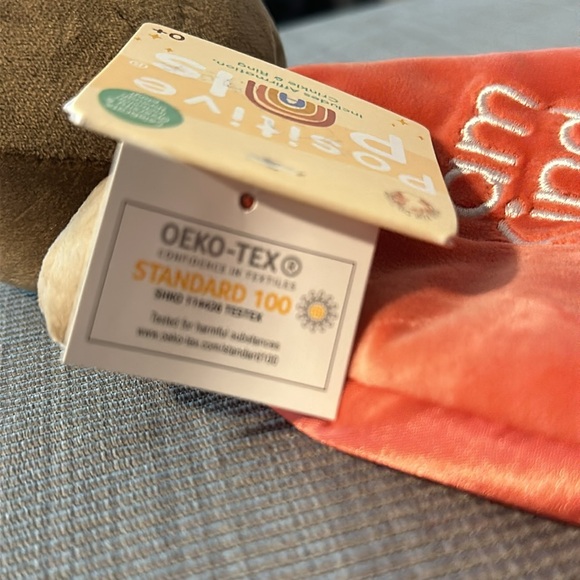 π10 Kids For Culture 10β Positive Pals Blanket Doll Crinkle and Teether NWT - Picture 7 of 7